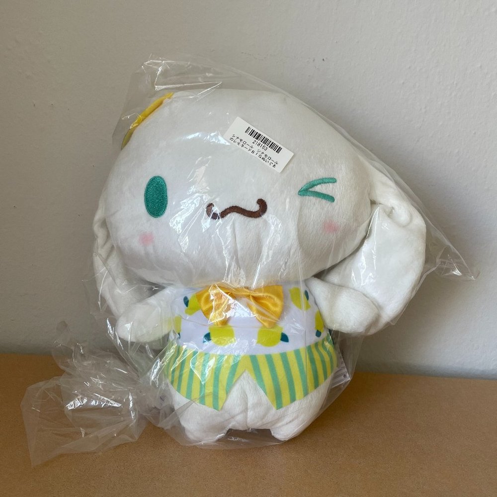 Cinnamoroll Lemonade Plush 11"